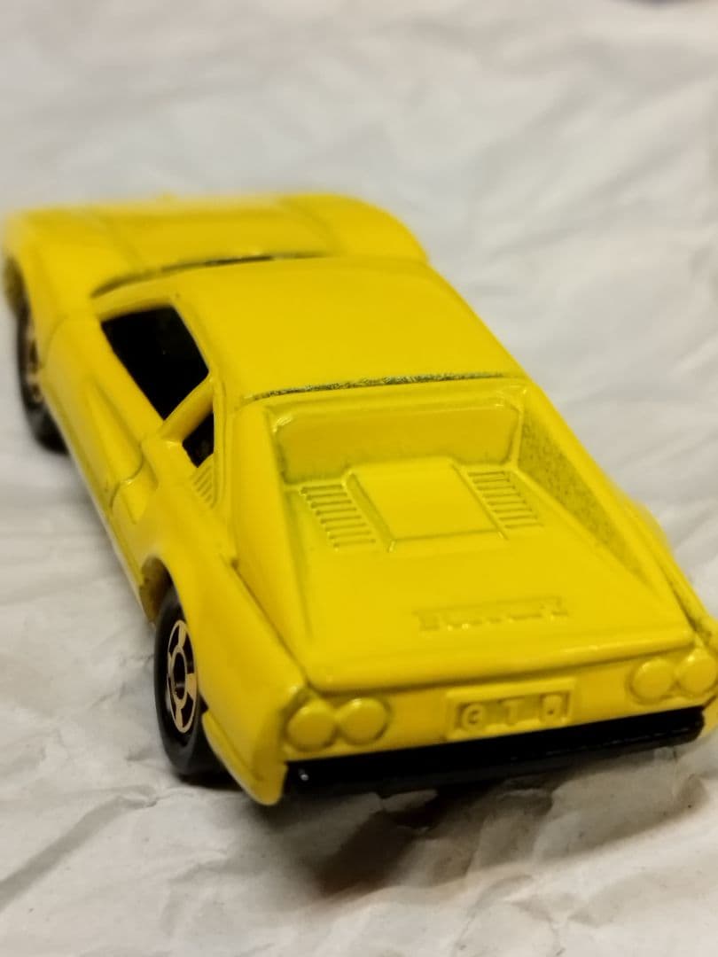 トミカ Ｆ３５青箱フェラーリ308GTB