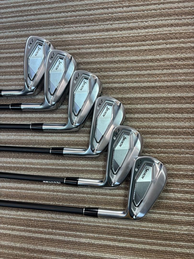 【美品/最新モデル/zxi5】ダンロップ /SRIXON/アイアンセット6本