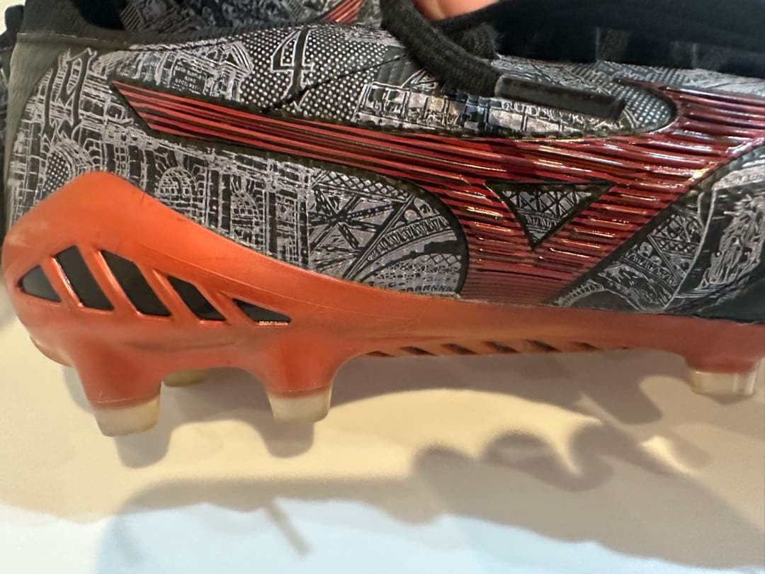 ミズノ　モレリア　セルヒオラモス　 MIZUNO MORELIA 26cm