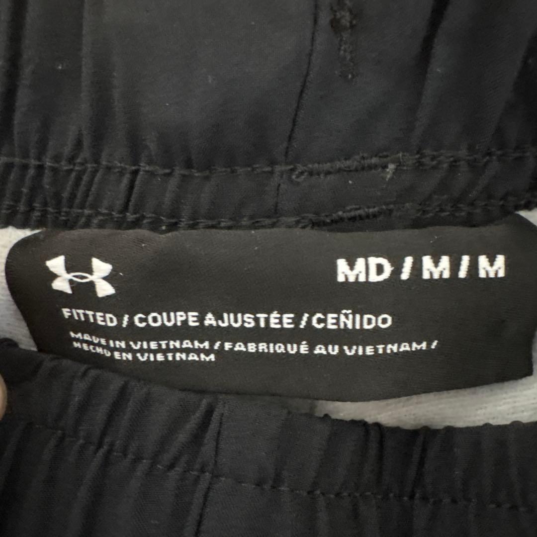 Under Armour ブラック ジャージパンツ