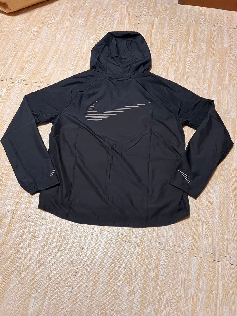 Nike ウィンドブレーカー ブラック Mサイス