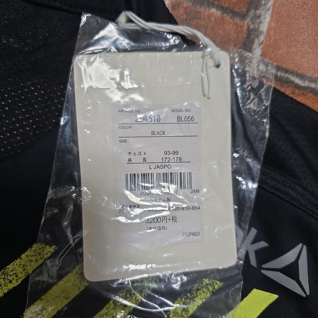 Reebok LM.BODYCOMBAT タンクトップ L　新品・未使用