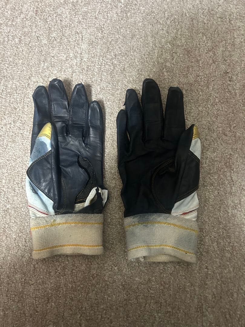 軟式グローブ　その他野球用品