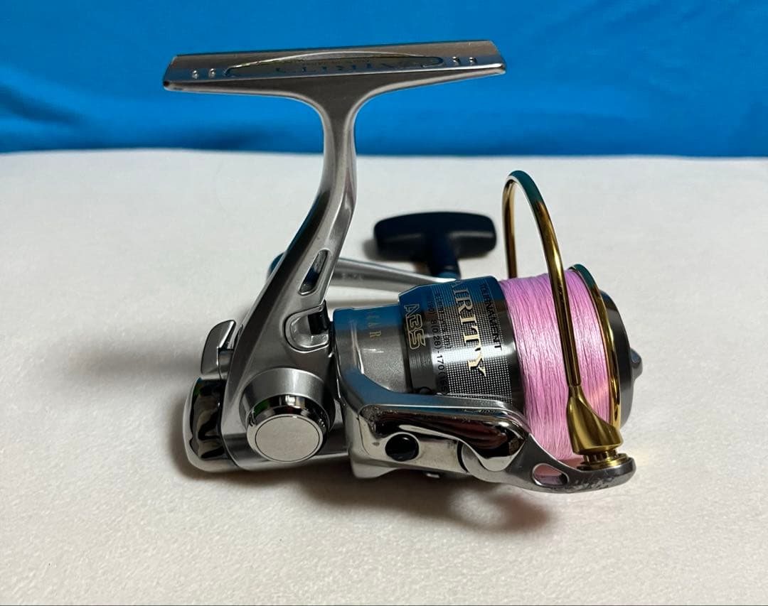 Daiwa ダイワ　トーナメント　エアリティ　2500