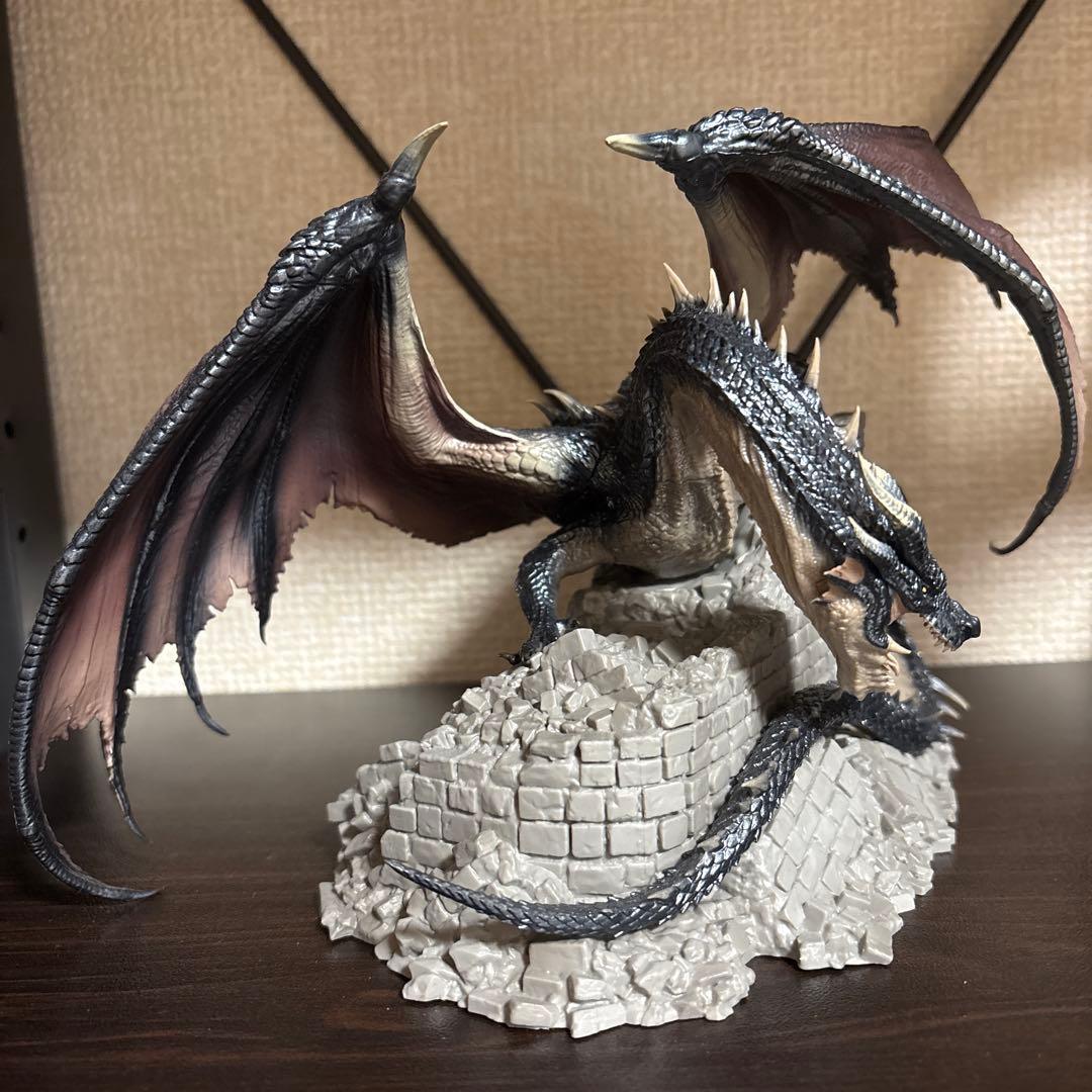 モンスターハンター　 フィギュア　一番くじ　ラストワン賞　美品！