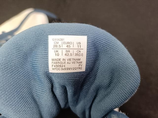 asicsアシックス SKY ELITE FF3 バレーボールシューズ 28.5