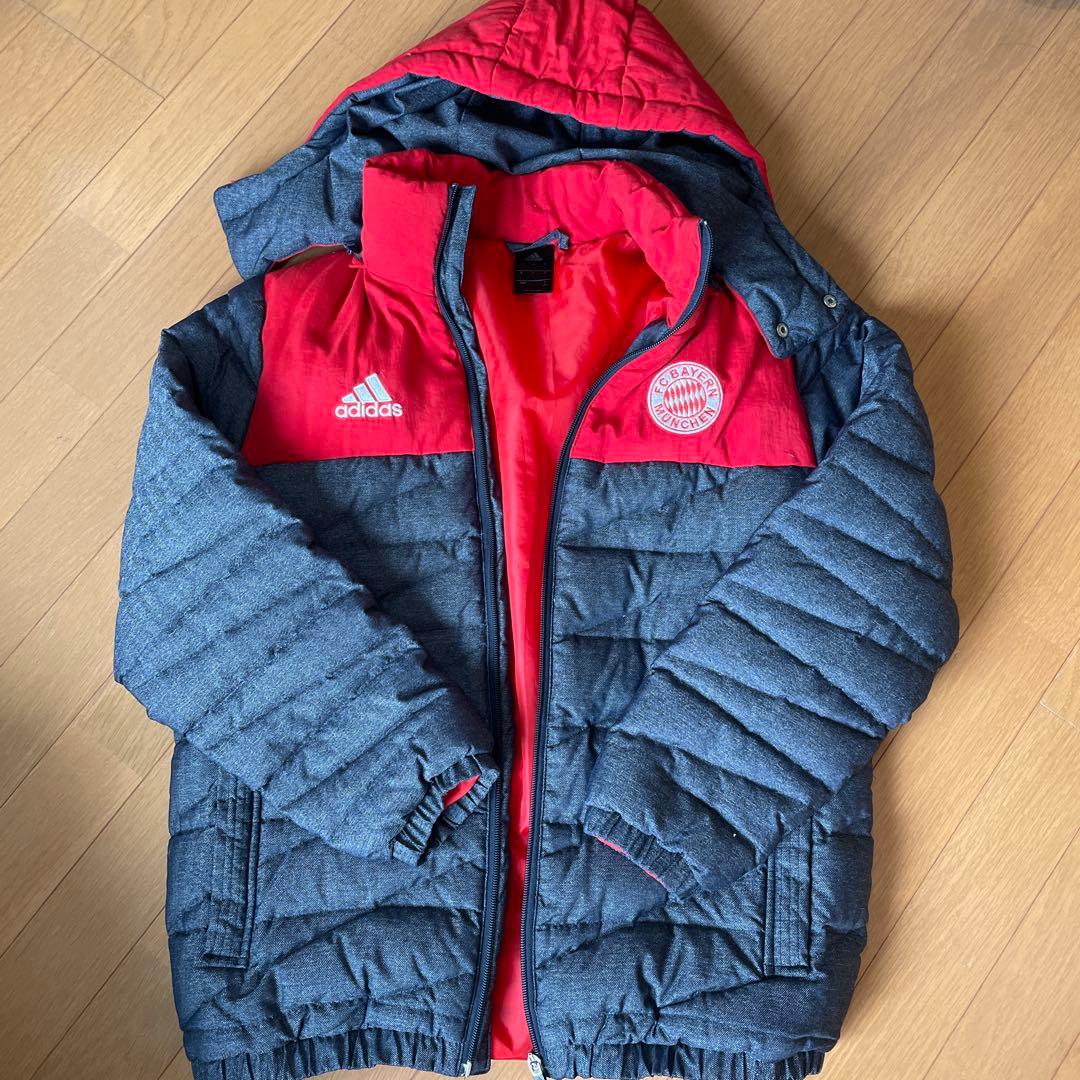 バイエルンミュンヘンダウンジャケット