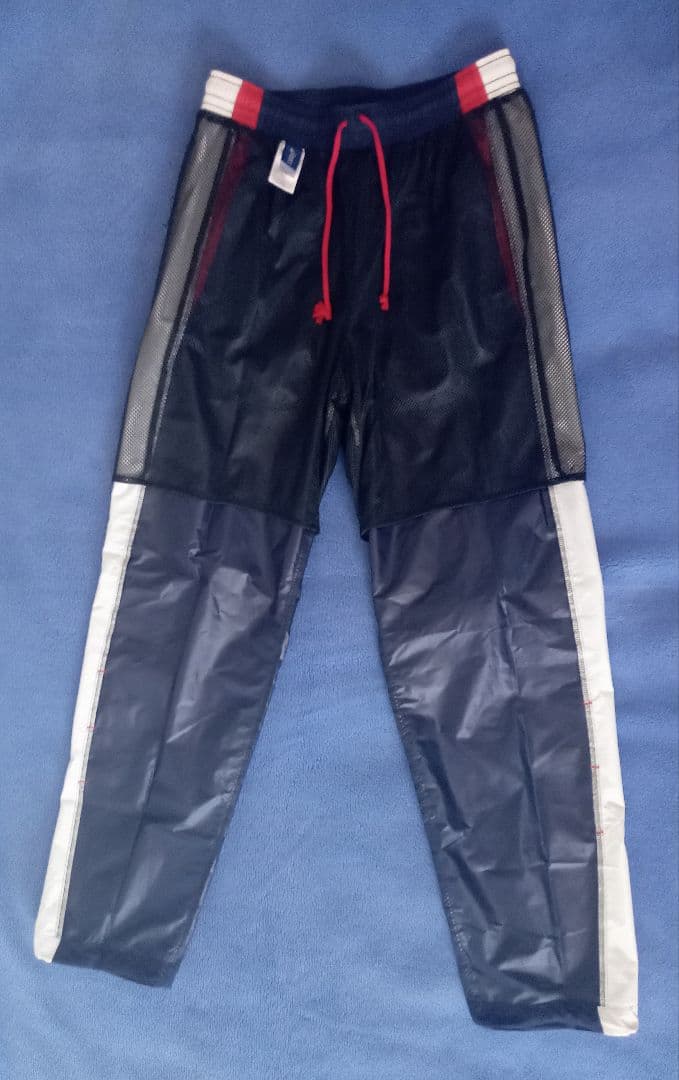 美品　ASICS　アシックス　ウインドブレーカー　Ｌ　上下