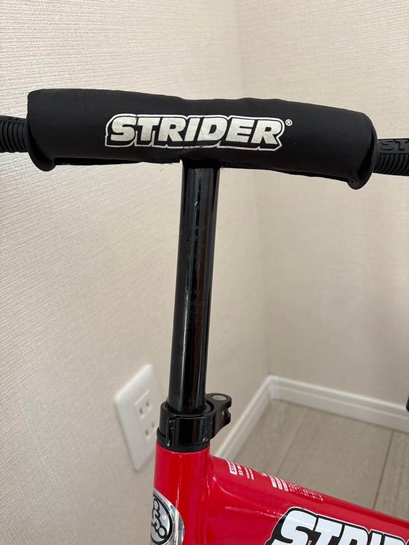 STRIDER バランスバイク レッド 12インチ　ストライダースポーツモデル