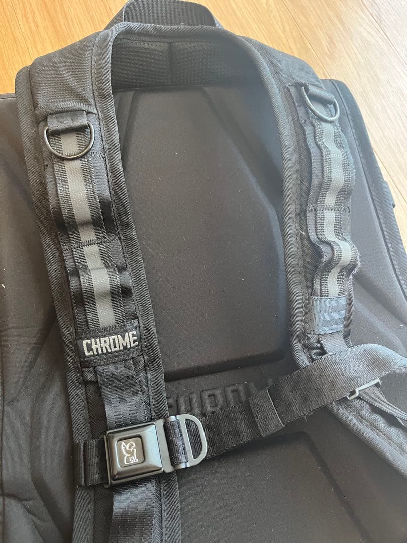 クロームバラージ 22L パックBLACK XRF CHROME