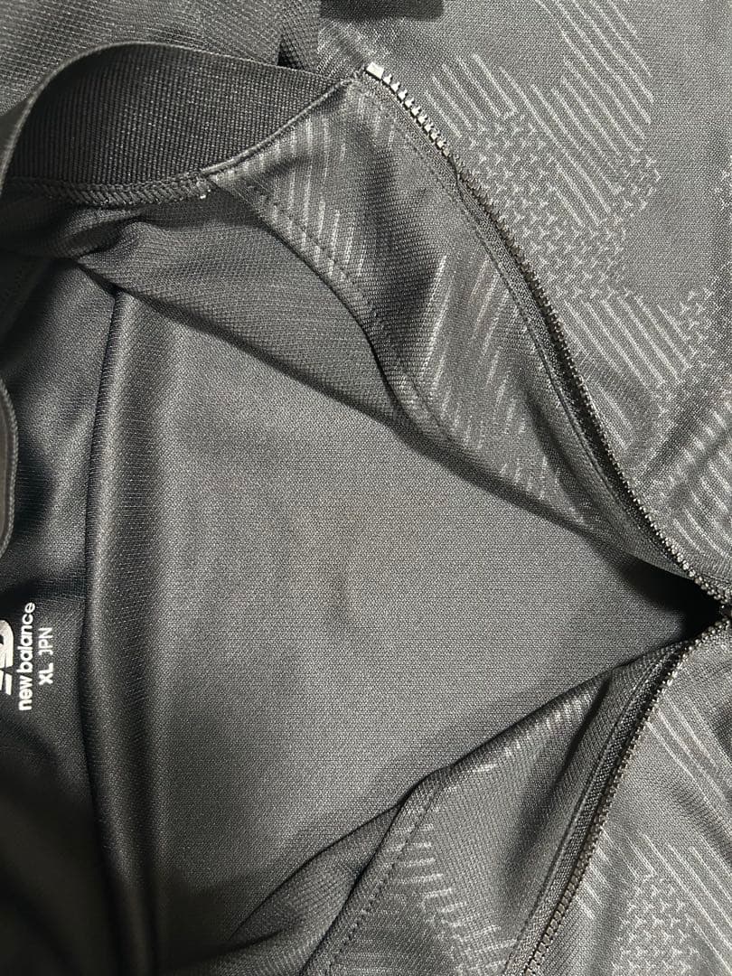 ニューバランス上下セット　上XL 下2XL