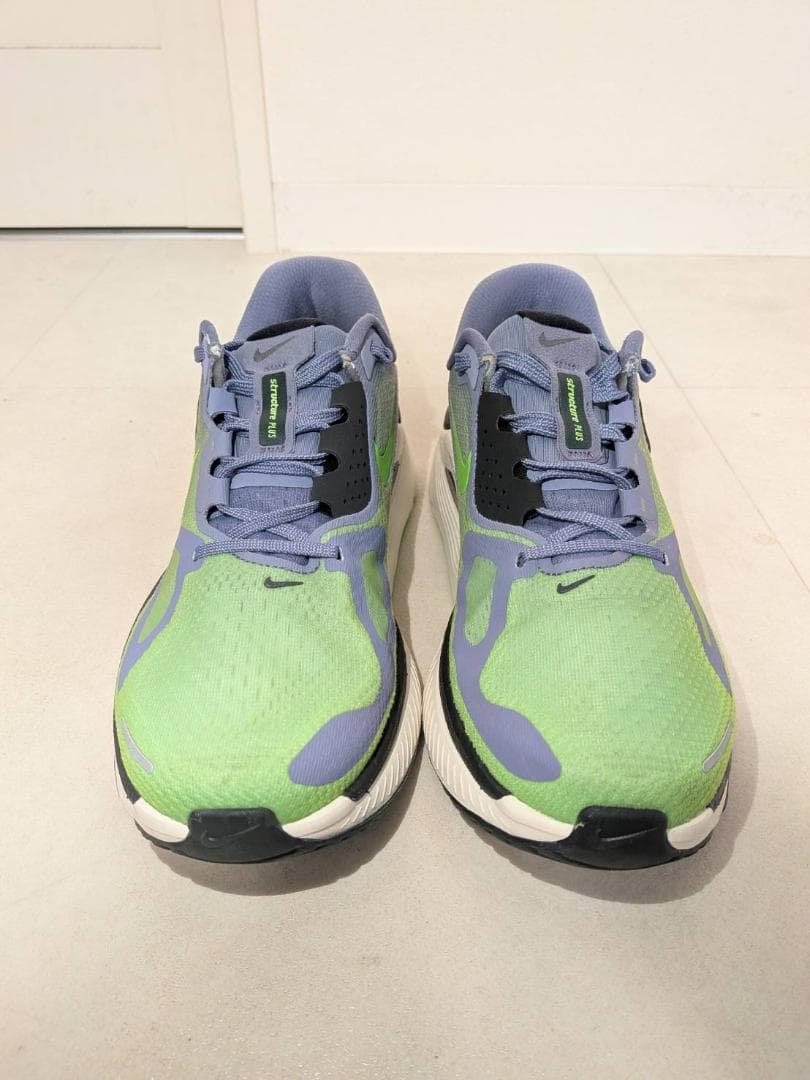 美品　NIKE STRUCTURE PLUS 25.5cm