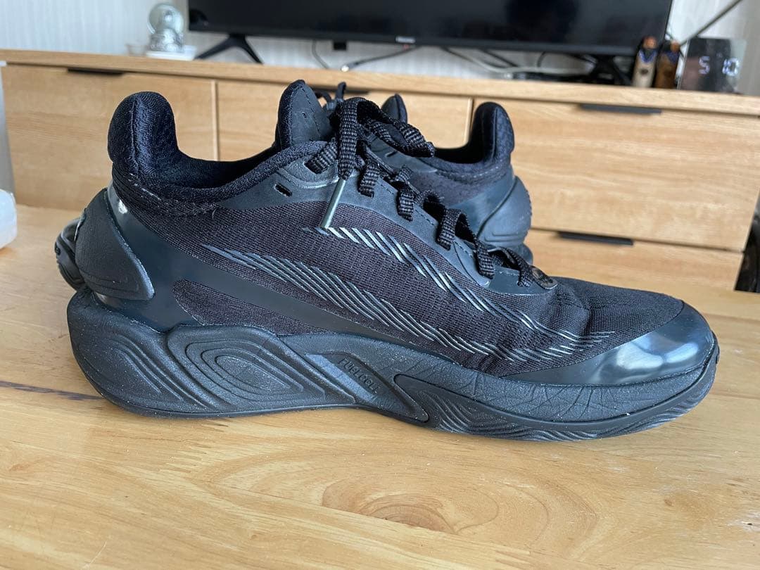 シューズ(男性用) new balance FuelCell TWO WXY v5
