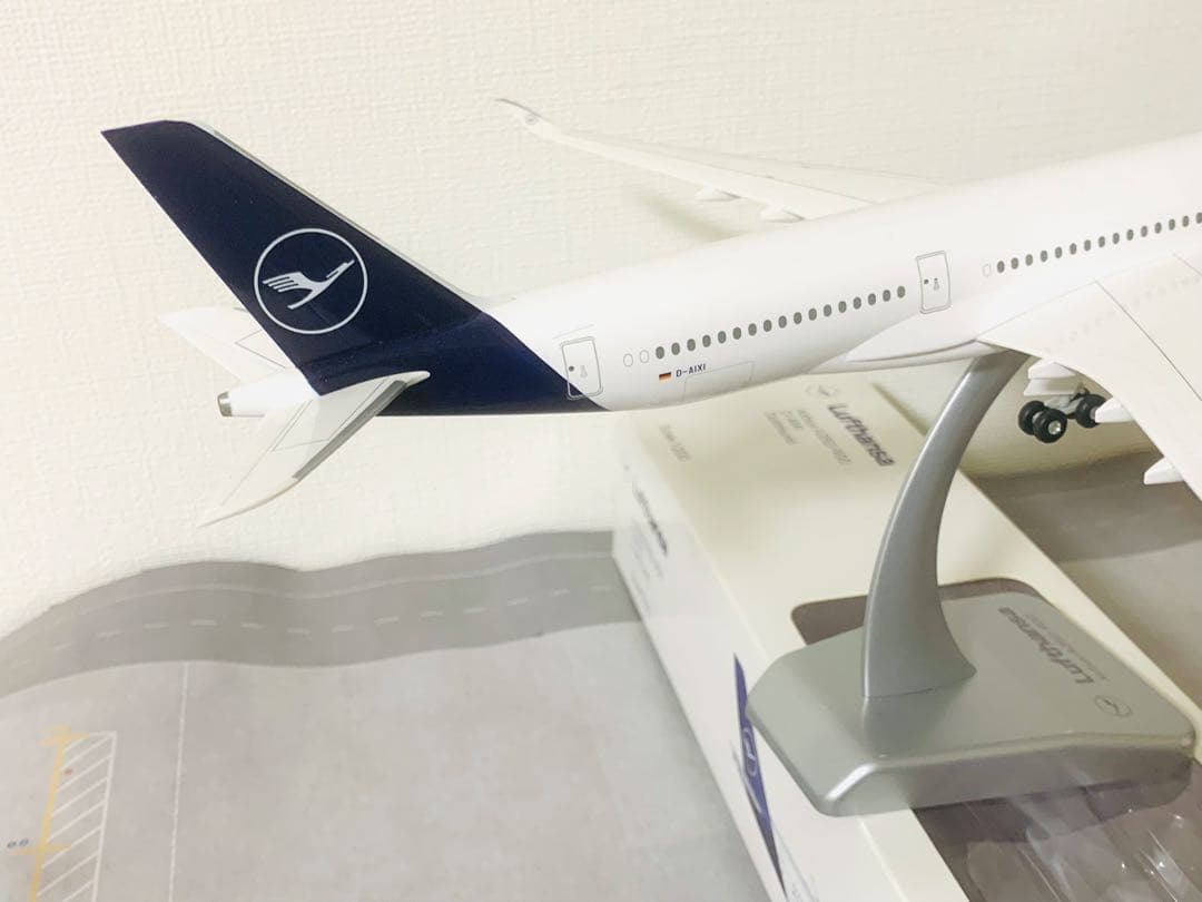 ケンです‼️１／２００Lufthansa 航空A350-900 完成品モデル