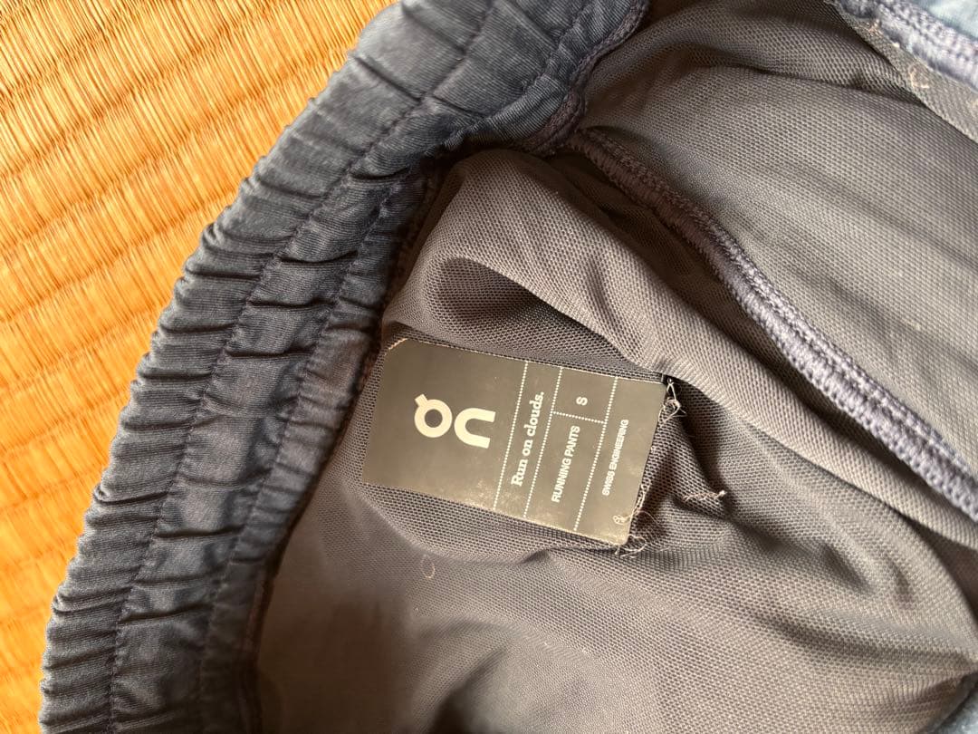 On ランニングウェア　weatherpants レディース　S