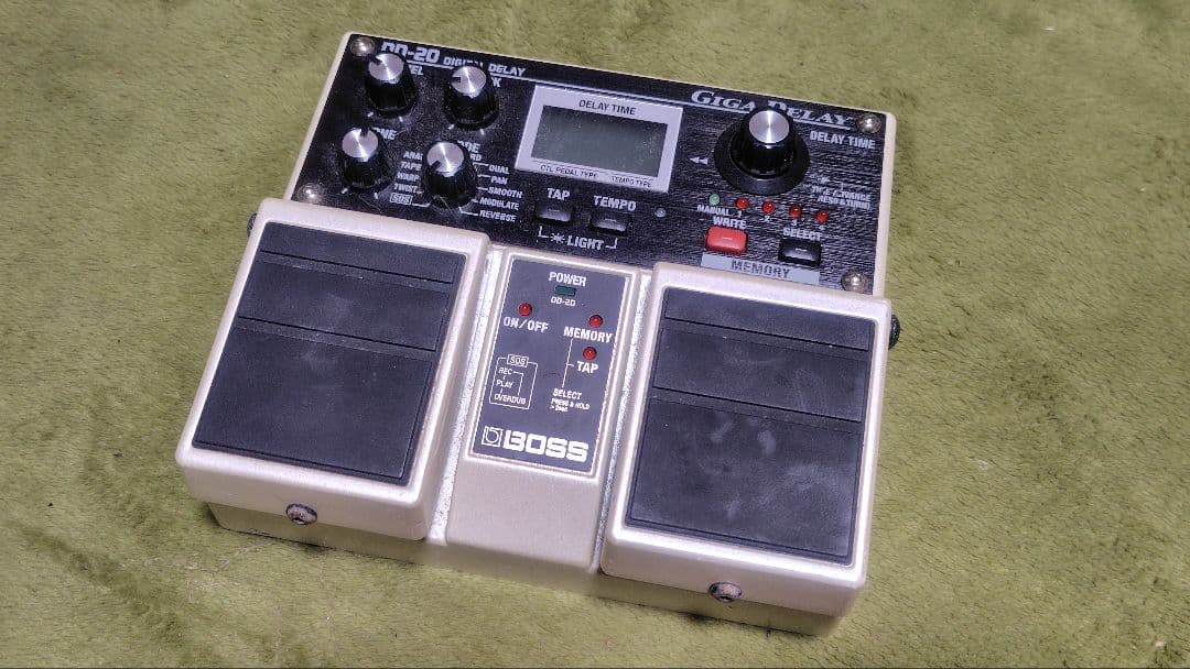 ギター BOSS DD-20 Digital Delay \"Giga Delay\"