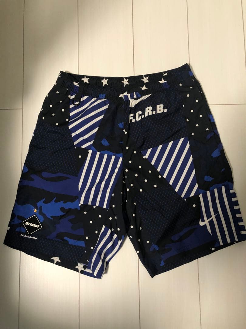 【美品】FCRB セットアップ　WOVEN S NIKE
