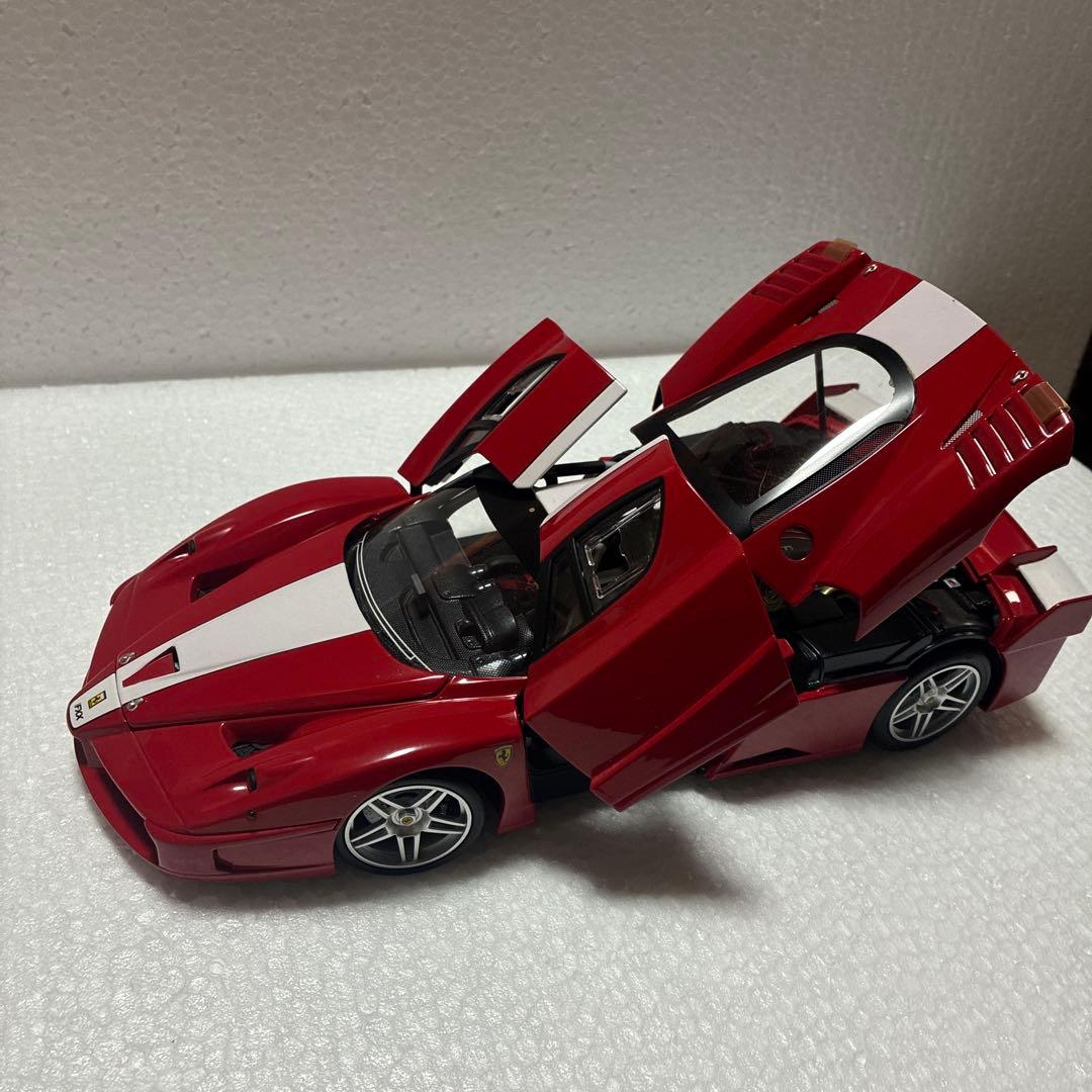 Ferrari FXX 赤 ミニカー　1/18