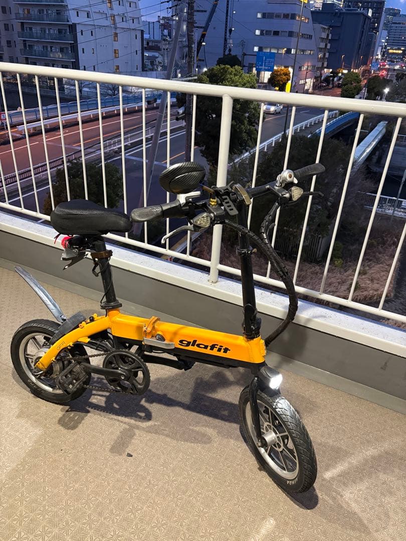 glafit 折りたたみ電動自転車 走行77km 予備バッテリー 東京手渡し可