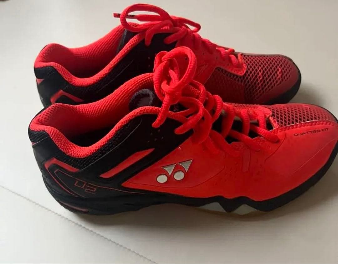 YONEX SHB-03 バドミントンシューズ 24.0cm レッド/ブラック
