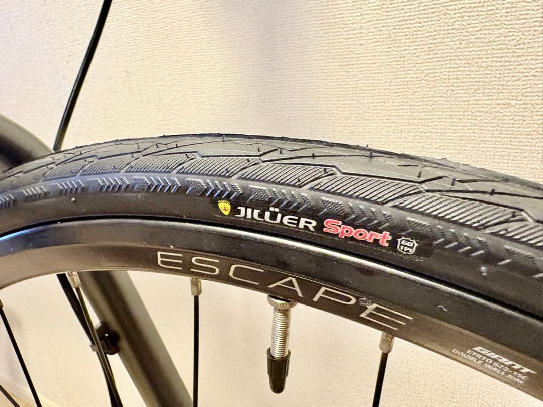 ☆Giant エスケープ R disc 2022 人気のディスクブレーキMサイズ
