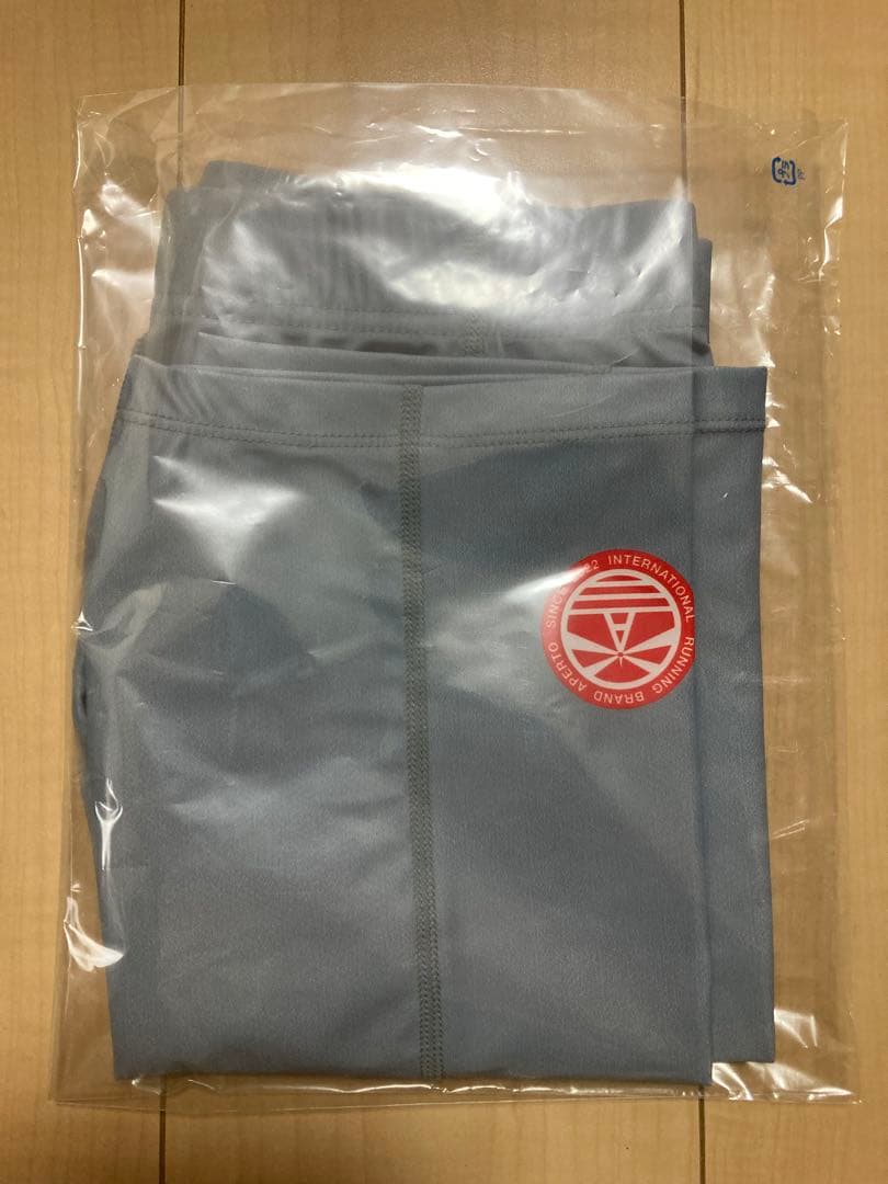 新品未使用【Mサイズ】アペルト　ランニングタイツ