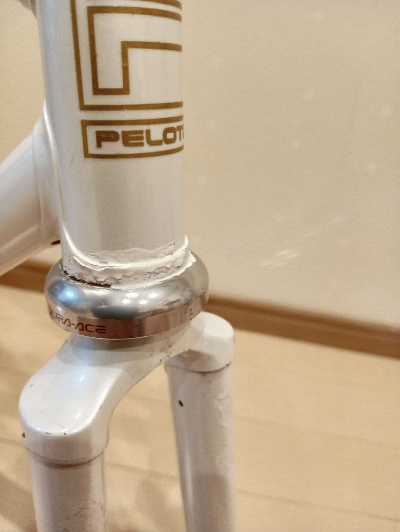 PELOTON　ホワイト　ピストフレーム