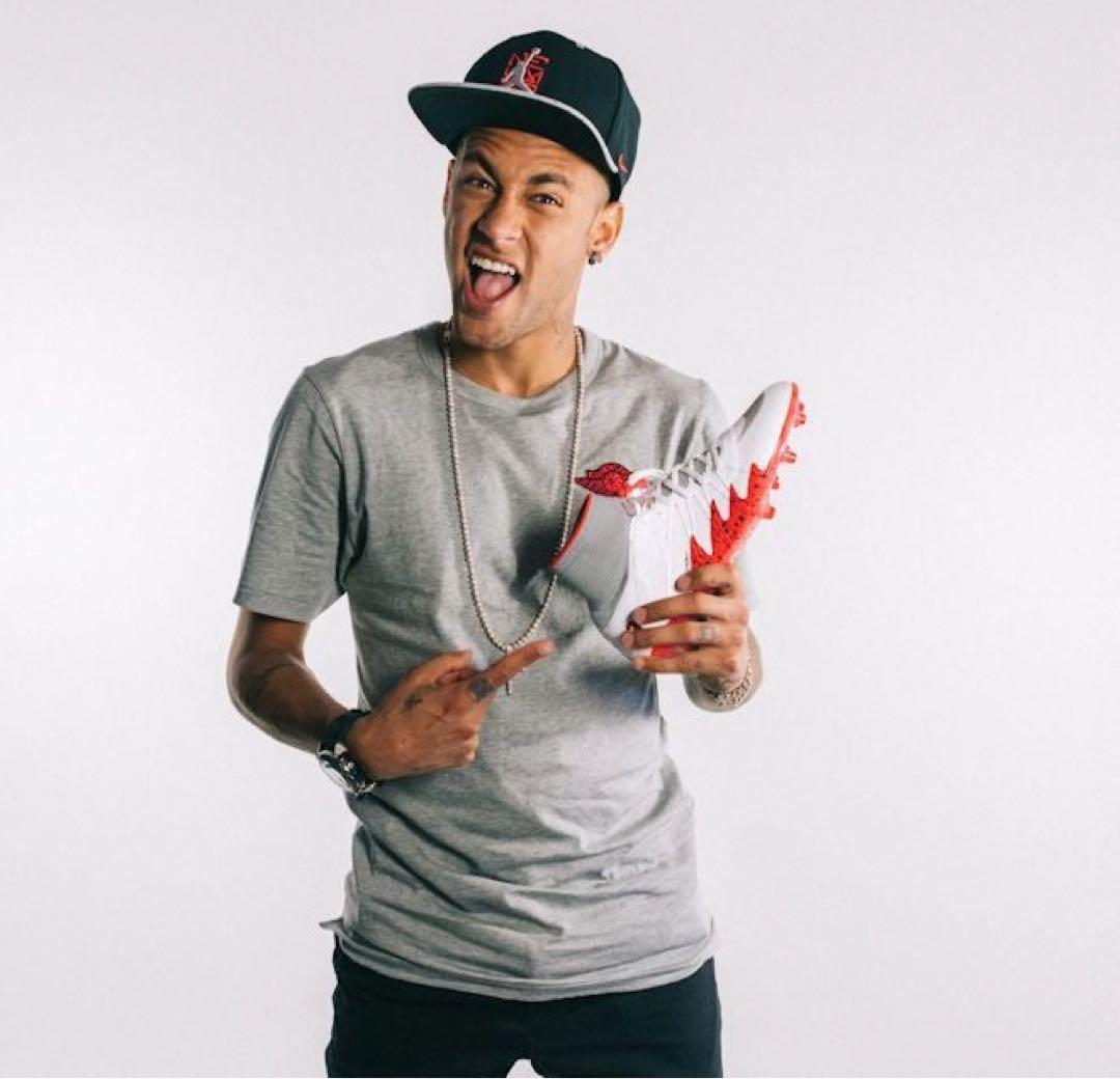 【激レア】Jordan Neymar コラボ サッカー トレーニングシューズ