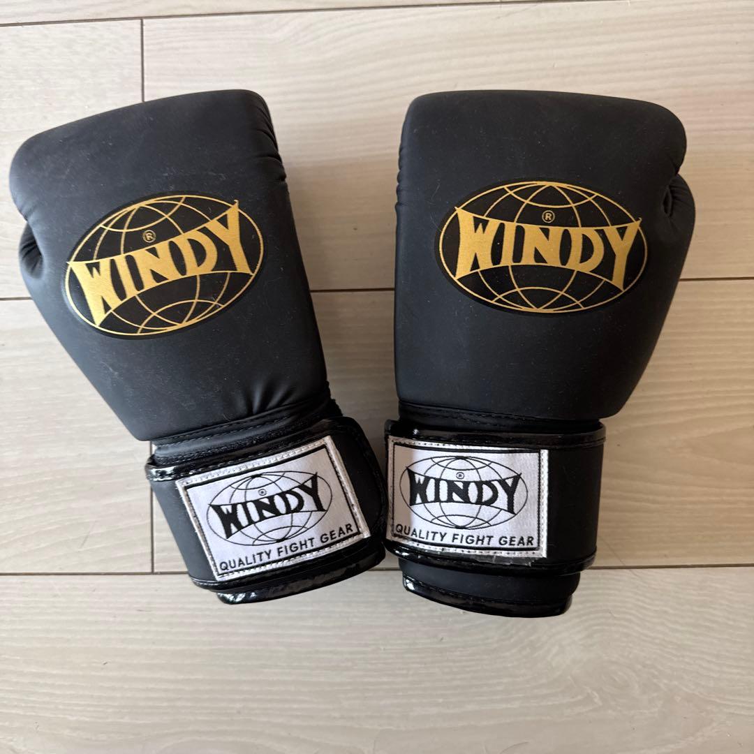 WINDY ボクシンググローブ 黒　6oz