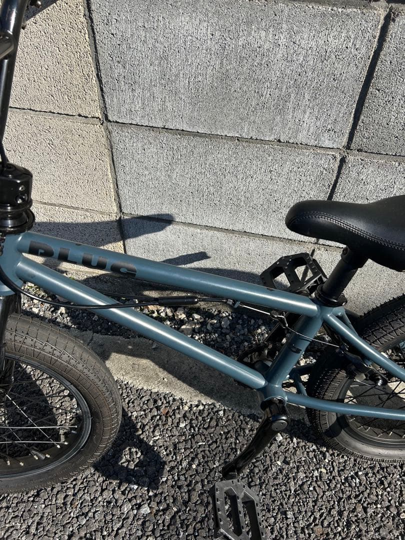 PLUG TNB16 16インチ ジャイロ付き キッズバイク BMX