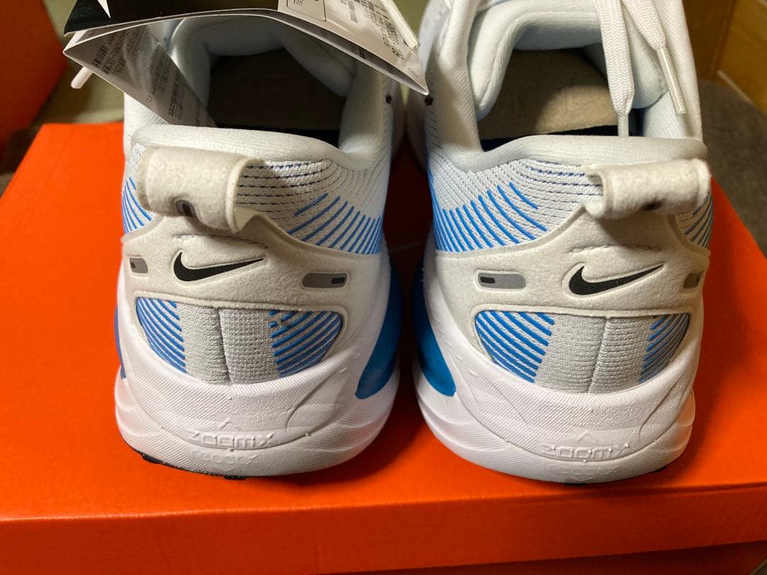Nike Zoom ランニングシューズ ホワイト/ブルー27.5センチ