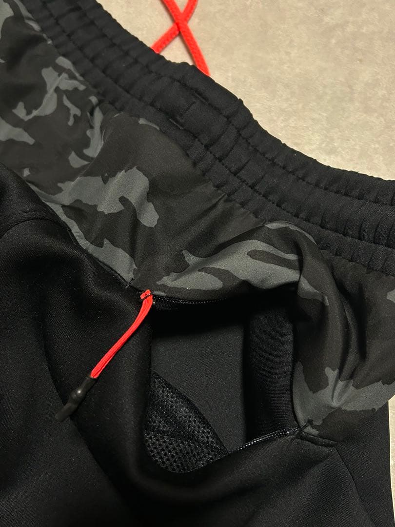 希少 良品 UNDER ARMOUR ハイブリッドニットパンツ 切替 M
