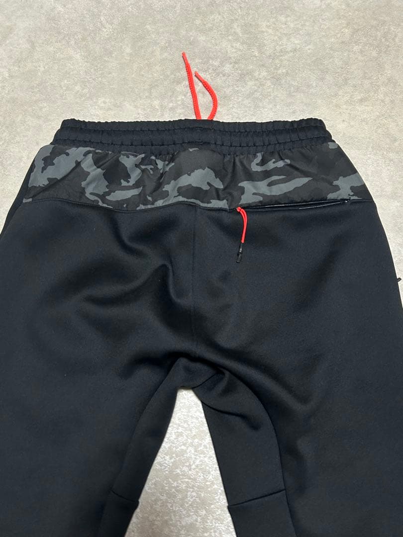 希少 良品 UNDER ARMOUR ハイブリッドニットパンツ 切替 M