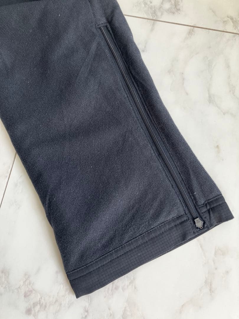 ★美品★UNDER ARMOURレディース　セットアップ　コールドギア　M L