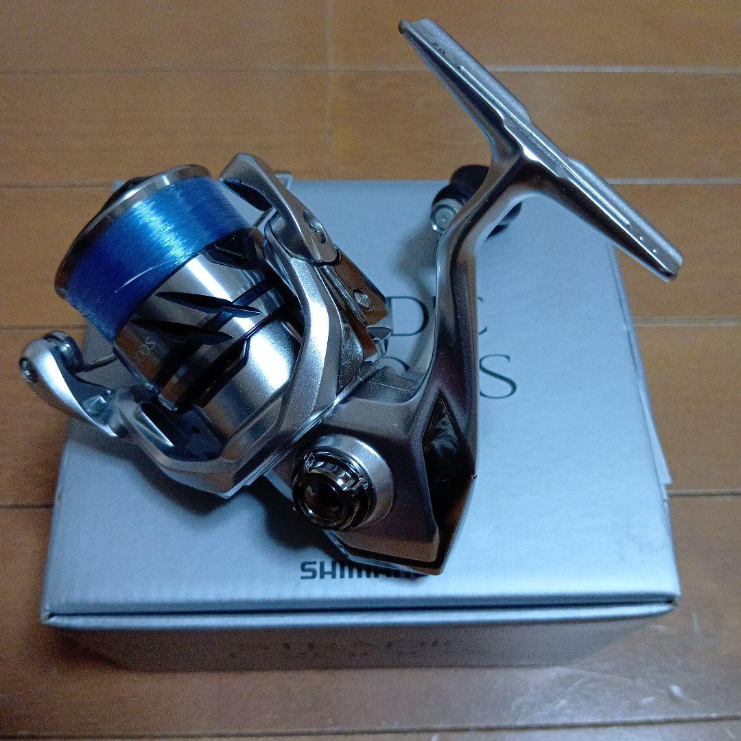 【美品】SHIMANO 23ストラディック C2000S スピニングリール