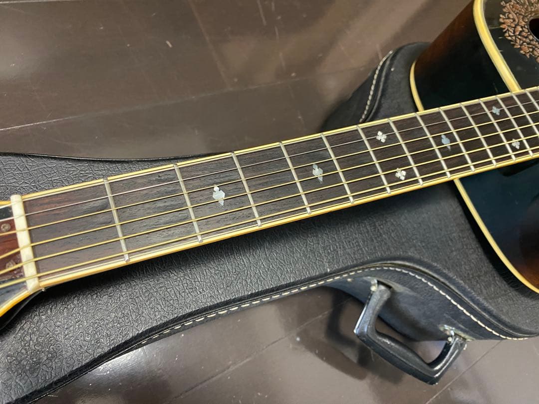 アコースティックギター　shiraki